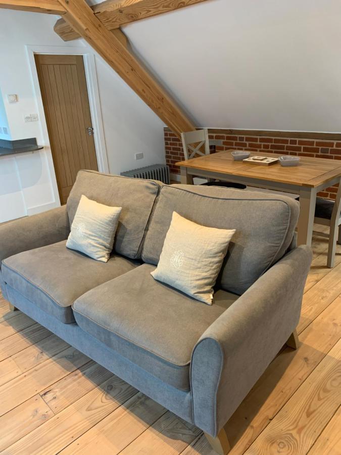 Beautiful Rural Apt, Walking Distance To Three Choirs Vineyard/Brassiere Gloucestershire Apartment Newent Ngoại thất bức ảnh