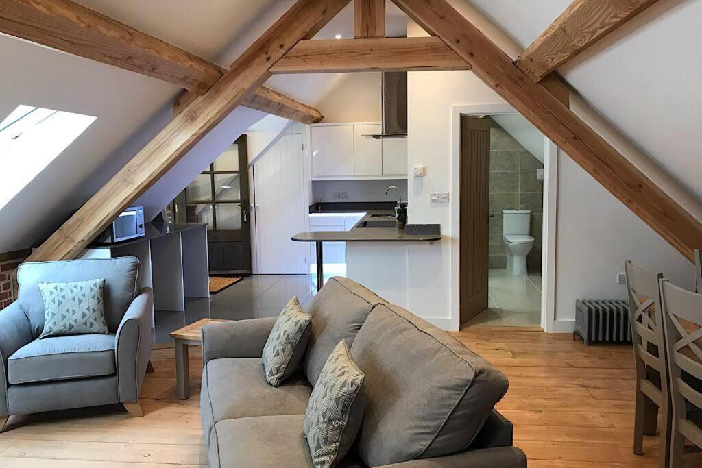 Beautiful Rural Apt, Walking Distance To Three Choirs Vineyard/Brassiere Gloucestershire Apartment Newent Ngoại thất bức ảnh
