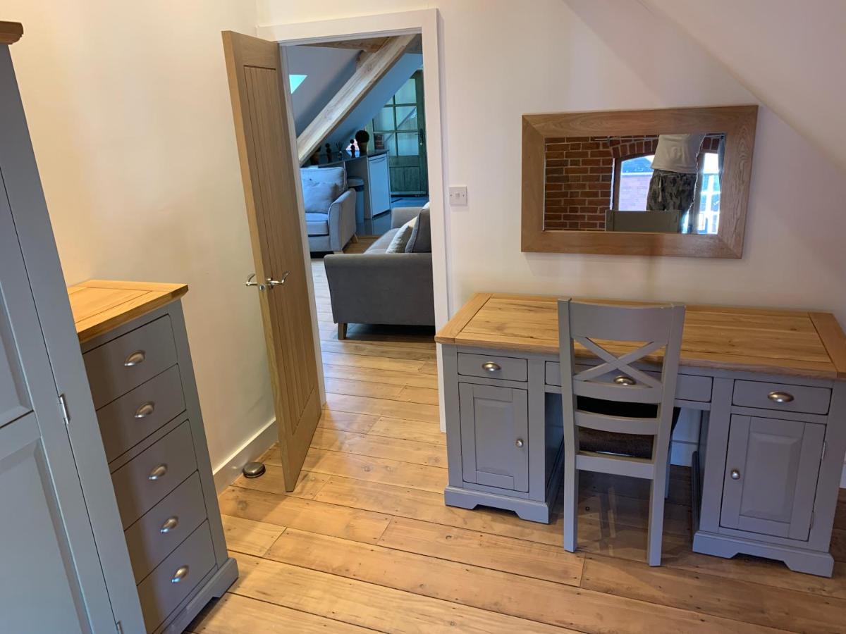Beautiful Rural Apt, Walking Distance To Three Choirs Vineyard/Brassiere Gloucestershire Apartment Newent Ngoại thất bức ảnh